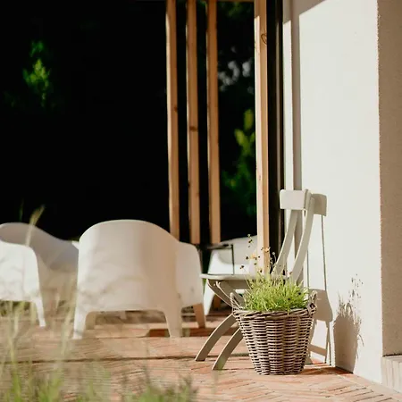 Balia I Nad Jeziorem Morelife House 度假居 *