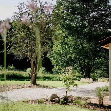Balia I Nad Jeziorem Morelife House