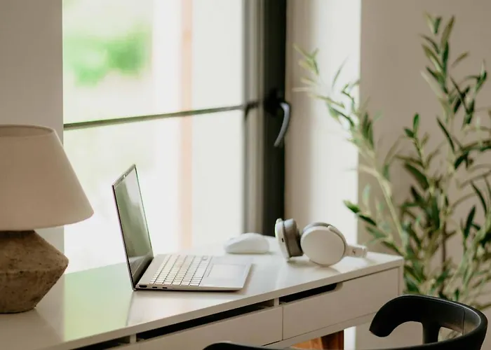 Balia I Nad Jeziorem Morelife House